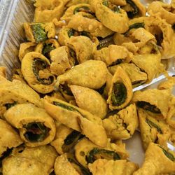 Austin Adhurs - Cut Mirchi