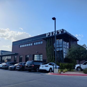 Pinthouse Pizza - Brewpubs Near Me - Round Rock, Texas Pinthouse Pizza - Brewpubs Near Me - Round Rock, Texas