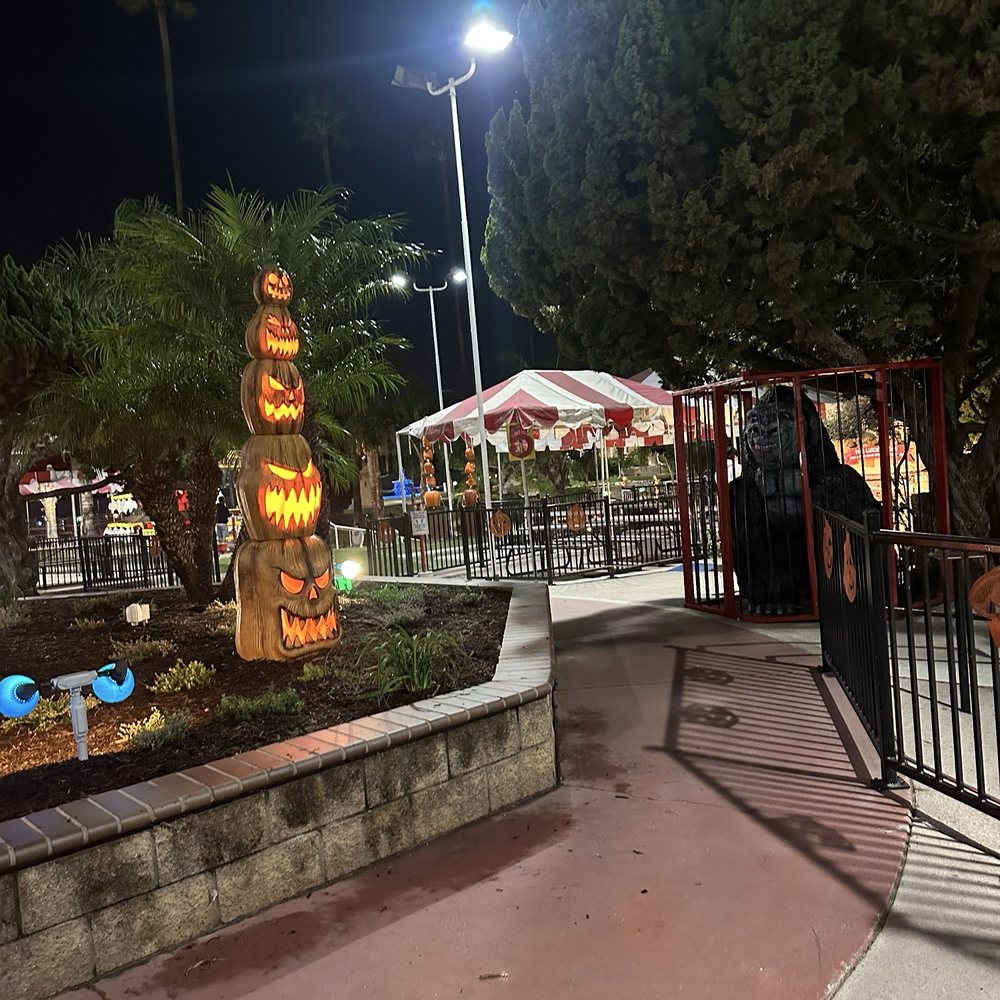 Camelot Golfland - Spooky vibes :) - Mini Golf Near Me - Anaheim, California Camelot Golfland - Spooky vibes :) - Mini Golf Near Me - Anaheim, California
