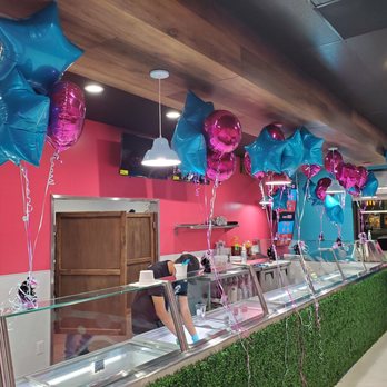 Colmelati - Beautiful bar - Ice Cream & Frozen Yogurt Near Me - North Hollywood, California