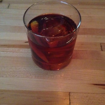 The Gin Joint - Smoking Gun - Cocktail Bars Near Me - Charleston, South Carolina The Gin Joint - Smoking Gun - Cocktail Bars Near Me - Charleston, South Carolina