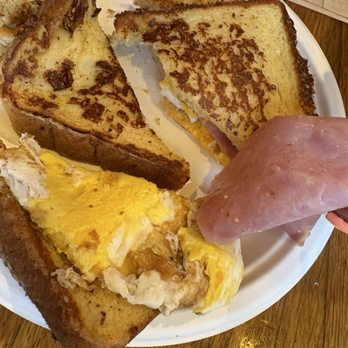 Carve Cafe & Pizza - French Toast Sandwich - Pizza Near Me - New York, New York Carve Cafe & Pizza - French Toast Sandwich - Pizza Near Me - New York, New York