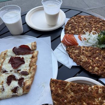 Mateo Pizza - Turkish pide and lahmacun :) - Pizza Near Me - San Mateo, California