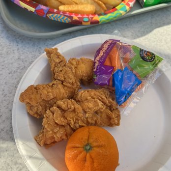 Flo's V8 Cafe - Kids meal Chicken Fenders with carrots & a Cutie mandarin orange & a milk. - Cafes Near Me - Anaheim, California