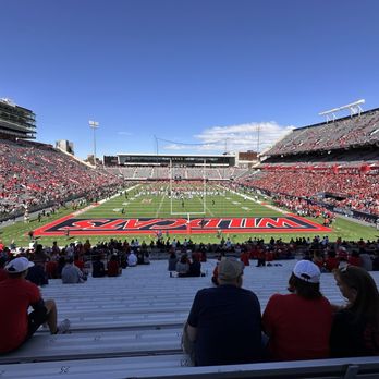 Arizona Stadium - Go Cats! - Stadiums & Arenas Near Me - Tucson, Arizona