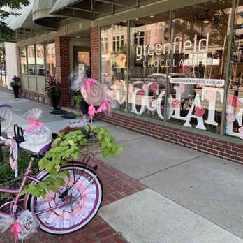 J Evelyn Confections - Desserts Near Me - Greenfield, Indiana J Evelyn Confections - Desserts Near Me - Greenfield, Indiana