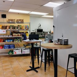 Coffee 'n Crust - Inside the restaurant