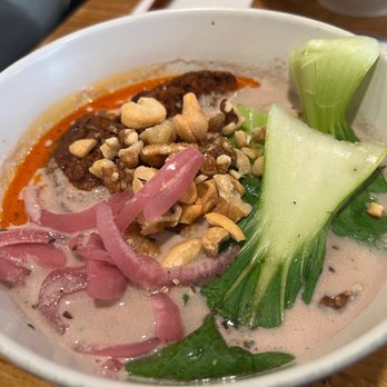 Bosso Ramen Tavern - Vegan Ramen - Ramen Near Me - Cambridge, Massachusetts Bosso Ramen Tavern - Vegan Ramen - Ramen Near Me - Cambridge, Massachusetts