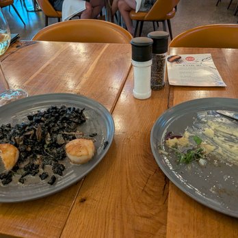 Roe Seafood Restaurant - Scallops and squid ink German pasta and what's left of the sea bass and mashed potatoes - Seafood Near Me - Long Beach, California