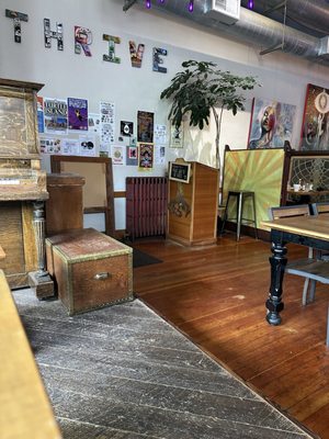 Taproot Lounge & Cafe by null