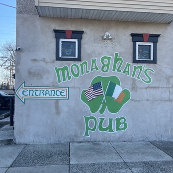 Monaghan's Irish Pub - a st patrick's day mural - Irish Pub Near Me - Essington, Pennsylvania