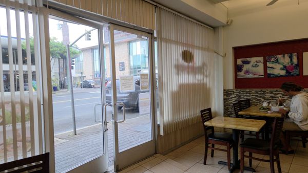 Saigon's Restaurant by null