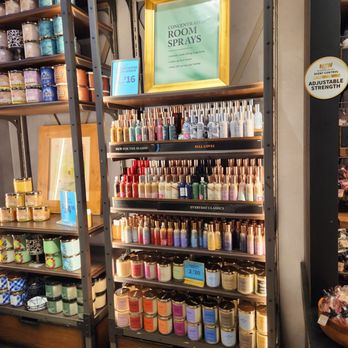 Bath & Body Works - Cosmetics & Beauty Supply Near Me - Rialto, California