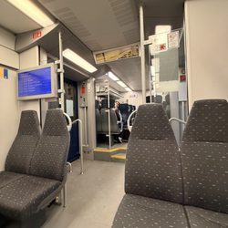 Station Brussels Airport-Zaventem - Second class seating