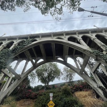 Shakespeare Bridge Garden - Parks Near Me - Los Angeles, California Shakespeare Bridge Garden - Parks Near Me - Los Angeles, California