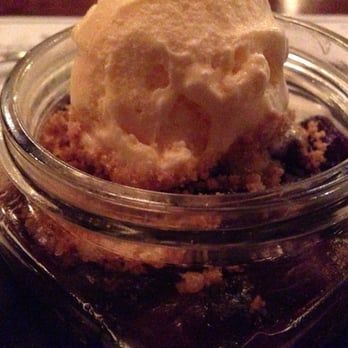 Nicholson's Fine Food & Whiskey - Fruit cobbler - Pubs Near Me - Cincinnati, Ohio