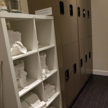 H2O Float Studio - Shared change room - Day Spas Near Me - Toronto, Ontario H2O Float Studio - Shared change room - Day Spas Near Me - Toronto, Ontario