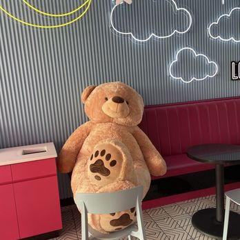 La Chime - Bakersfield - Decor - Bubble Tea Near Me - Bakersfield, California La Chime - Bakersfield - Decor - Bubble Tea Near Me - Bakersfield, California