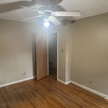 Top Shelf Remodeling - Two rooms. Matched paint and painted over studs and repaired wall holes - Decks & Railing Near Me - Smyrna, Georgia Top Shelf Remodeling - Two rooms. Matched paint and painted over studs and repaired wall holes - Decks & Railing Near Me - Smyrna, Georgia