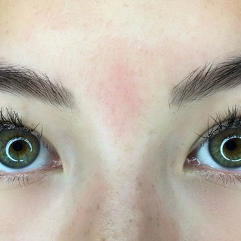 Tunia Lashes - Hybrid Volume Set - Eyelash Service Near Me - Vancouver, British Columbia