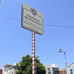 cute knitting on sign by visual artist Darlyn Susan Yee cute knitting on sign by visual artist Darlyn Susan Yee