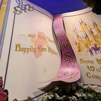 Snow White's Enchanted Wish - Ending of ride - Amusement Parks Near Me
