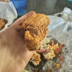 The Alibi - Chicken wing
