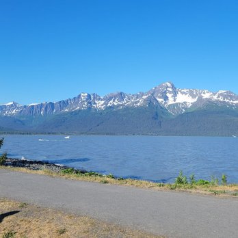 Seward Waterfront Park - Walking path by the water - Campgrounds Near Me - Seward, Alaska Seward Waterfront Park - Walking path by the water - Campgrounds Near Me - Seward, Alaska
