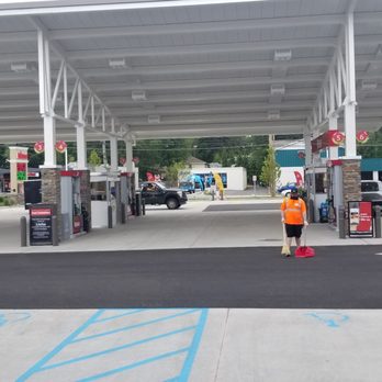 Wawa - Very clean as you can see. Opening day! - Convenience Stores Near Me - Springfield Township, New Jersey