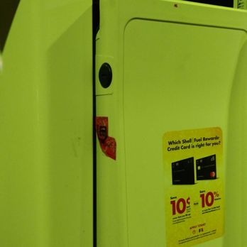 Circle K - B careful of broken seals & skimmers here. Waiting to hear back from mgr Dave what was going on with pump 3's card reader tonight - Gas Stations Near Me - Highlands Ranch, Colorado