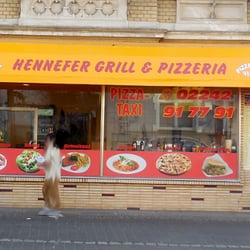 Hennefer Grill Pizzeria - von der Straße aus