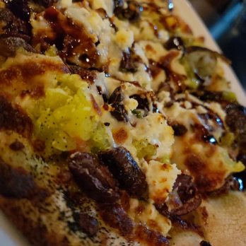 Barrel Back Restaurant - Their Mediterranean pizza was also good! - New American Near Me - Walloon Lake, Michigan