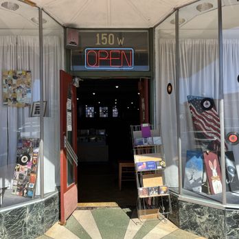 Play It Again Records Tapes & Cd's - Entrance to store - Vinyl Records Near Me - Valdese, North Carolina Play It Again Records Tapes & Cd's - Entrance to store - Vinyl Records Near Me - Valdese, North Carolina