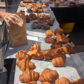 Frogs Organic Bakery - Five star frogs - farmers market - THE BEST croissant - Bakeries Near Me - Brentwood, California Frogs Organic Bakery - Five star frogs - farmers market - THE BEST croissant - Bakeries Near Me - Brentwood, California