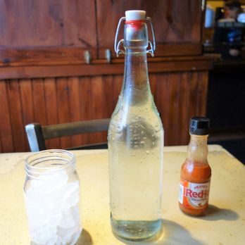 Sandra's Next Generation - 1/27/18 Sandra's Next Generation - Soul Food Near Me - New Haven, Connecticut