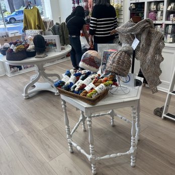 Peninsula Flock Knits - Knitting Supplies Near Me - Burlingame, California