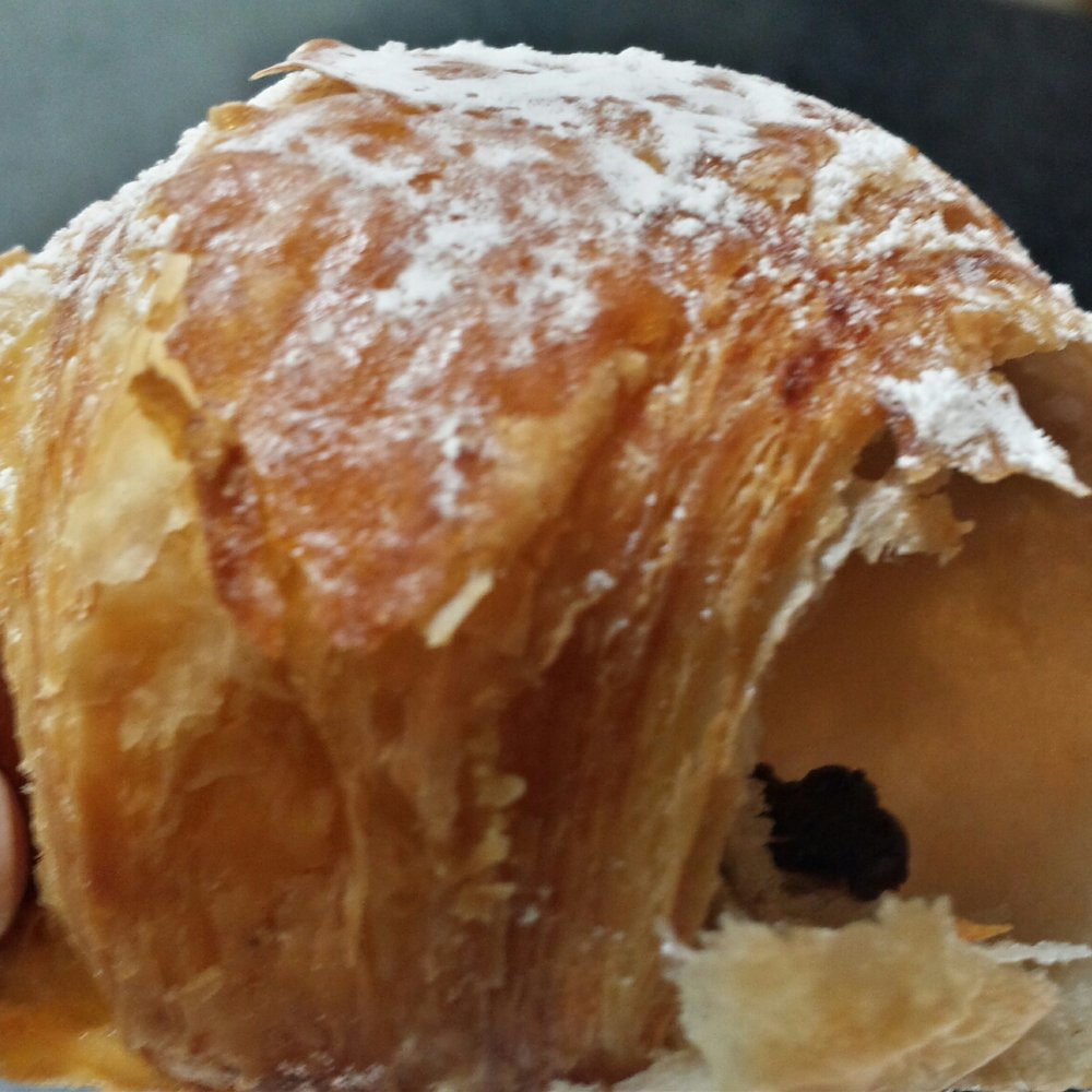 Hendrickx Belgian Bread Crafter - Dark chocolate croissant - Bakeries Near Me - Chicago, Illinois Hendrickx Belgian Bread Crafter - Dark chocolate croissant - Bakeries Near Me - Chicago, Illinois