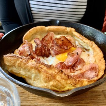 Zia Paris - Pancake, Bacon, Eggs, and Cheese. - Cafes Near Me - Paris, 75 Zia Paris - Pancake, Bacon, Eggs, and Cheese. - Cafes Near Me - Paris, 75