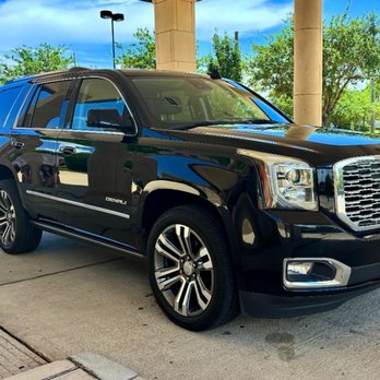 Blue Fox Chauffeurs - Town Car Service Near Me Blue Fox Chauffeurs - Town Car Service Near Me