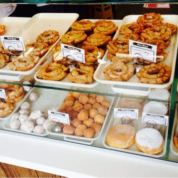 Kettle Glazed Doughnuts - Love it! - Donuts Near Me - Hollywood, California