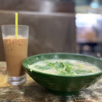 小雨天 - Chinese Near Me - Hong Kong, HK