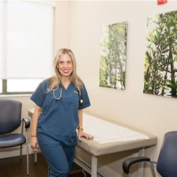 Bardisa Medical Center - Dr.Bardisa in one of our patient rooms.