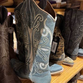 Allens Boots - Shoe Stores Near Me - Austin, Texas
