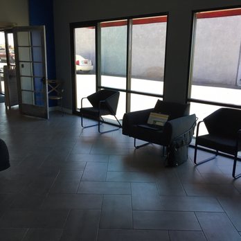 Blue Chip Auto Glass - Nice, larger seating area. If only there was a television, I could hang out all day. :) - Auto Glass Services Near Me - Phoenix, Arizona Blue Chip Auto Glass - Nice, larger seating area. If only there was a television, I could hang out all day. :) - Auto Glass Services Near Me - Phoenix, Arizona