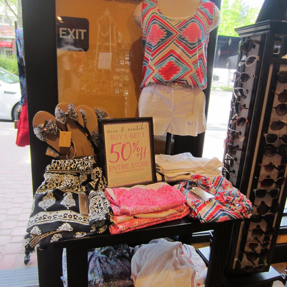 Francesca's - Women's Clothing Near Me - Lafayette, California