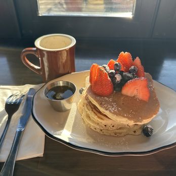 Slimak - RICOTTA PANCAKES - Coffee & Tea Near Me - Brooklyn, New York
