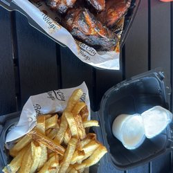 Grilled wings. Fries. Ranch n