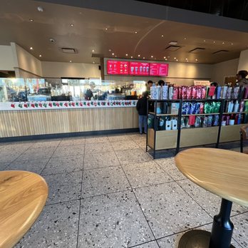 Starbucks - Coffee & Tea Near Me - Barstow, California