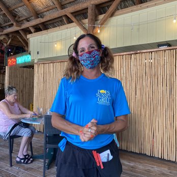 Pop's Sunset Grill - Dawn best ambassador/ server in Nokomis - Seafood Near Me - Nokomis, Florida