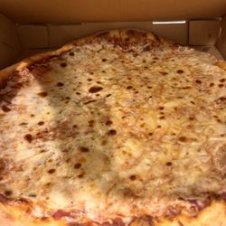 The Local's Pizzeria - Cheese pizza